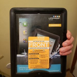 Life proof I pad case.